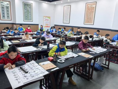渭南毛笔硬笔书法培训,渭南盛启超书法培训学校招生了图2