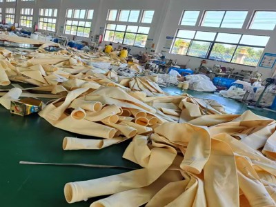 2米高温除尘布袋耐腐蚀覆膜氟美斯材质滤袋 图2