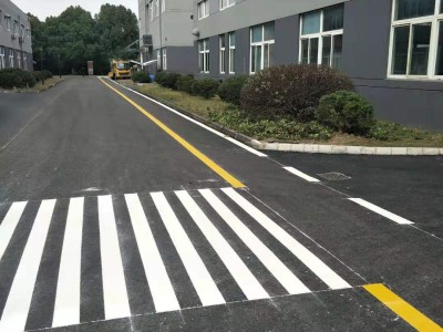 苏州人行道划线-苏州工厂车行道标线-苏州厂区人行通道画线价格图3