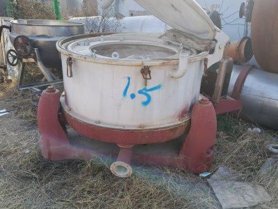 二手离心机 污泥脱水机多少一台 卧螺离心机价格图4