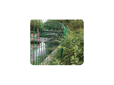 高速路道路隔离双边护栏网框架护栏网隔离防护铁路隔离栅栏护栏网图4