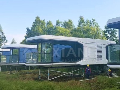 太空舱厂家供应 大量批发 质量保证 货源充足 网红民宿定制 定居配置齐全 通水通电即可入住图3