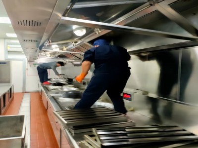 成都烟道清洗佳馨达厨房排烟管道学校饭店单位食堂油烟机清洗公司图4